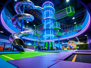 Parc d'aventure intérieur pour enfants sur le thème cyberpunk, service tout-en-un, grand toboggan, aire de jeux intérieure pour enfants avec trampoline - Product Image 1