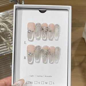 <span class=keywords><strong>Uñas</strong></span> Postizas Mist Realm <span class=keywords><strong>con</strong></span> Diseño de Ojo de Gato Sonriente Brillante <span class=keywords><strong>con</strong></span> Luz de Agua Helada, Diseño de Diamantes de Circonio de Lujo - Product Image 4