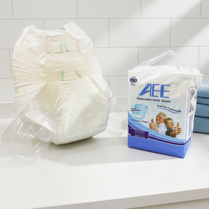 Couches pour adultes de qualité supérieure <span class=keywords><strong>ultra</strong></span> absorbantes, fabriquées en usine (OEM), avec film PE, imprimées, échantillons gratuits - Product Image 1