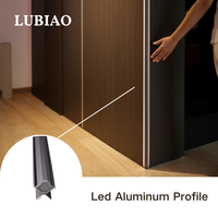 Éclairage LED en profilé aluminium pour armoires, idéal pour les couloirs résidentiels, panneaux muraux d'angle, appliques murales intégrées et rails d'éclairage d'ambiance YB3002PRO-33