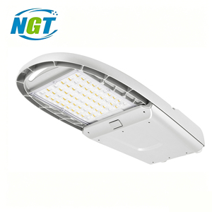 Lampes LED NGTlight pour routes, livraison depuis l'entrepôt américain, type Shoebox, 70W, 56W, 42W, 28W, 140LM/W, IP65, pour parkings et rues - Product Image 1