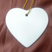 Ornements de Noël en céramique personnalisés, pendentifs à suspendre pour la décoration de l'arbre de Noël, formes de cœur, brillants, sublimation de haute qualité