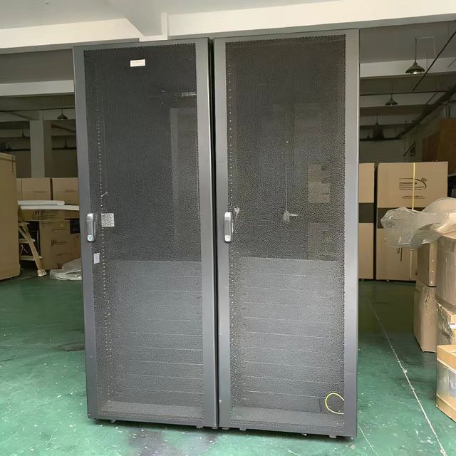 Network Cabinet Indoor Server Open Rack Frame Floor Standing 47U 19-inch Cold Rolled Steel Server Rack