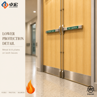 Porte de sortie commerciale à double battant avec barres anti-panique, ferme-portes et plaques de protection pour entrée d'hôpital, d'école ou de bureau