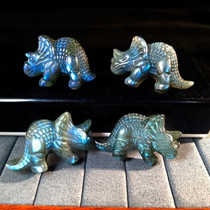 Naturale Labradorite pietra grezza intagliata blu unicorno dinosauro per la meditazione domestica ornamento <span class=keywords><strong>di</strong></span> cristallo decorativo - Product Image 1