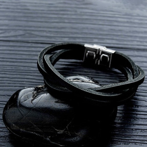 Versatile men's titanium steel <b>bracelet</b>, top-grain cowhide breathable wristband, Korean style fashionable trendy wristband - Product Image 4