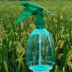 Pulvérisateur manuel à pression 3L, bouteille en plastique, brumisateur de jardin pour l'arrosage et le nettoyage des plantes domestiques et agricoles - Product Image 4