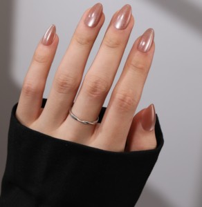 Короткие квадратные французские накладные ногти 3D с металлическим эффектом, розовые, нюдовые, матовые, из АБС-пластика, оптом, в наличии для магазинов косметики и розничной торговли - Product Image 1