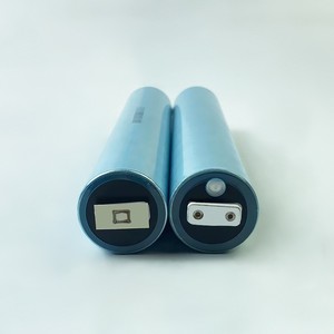 Batterie cylindrique LiFePO4 CATL 34200 23Ah 3.2V pour véhicules électriques et stockage d'énergie - Product Image 3