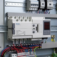 Commutateur de transfert automatique NATUS NTDT85-125B-III 2P/3P/4P AC230V pour le contrôle de commutation de l'alimentation électrique de secours des services publics