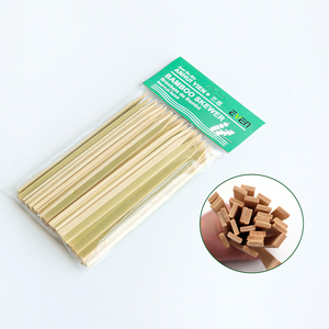 Palos de pincho de bambú plano barbacoa de bambú precio barato desechable respetuoso con el medio ambiente - Product Image 1