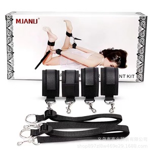 Dispositivo erótico con forma de flor de tres pétalos para separar las piernas, accesorios alternativos de bondage, esposas, grilletes para pies, ayuda para posiciones en la cama - Product Image 1