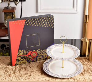 Assiette en porcelaine fine de luxe moderne avec motif végétal et boîtes cadeaux écologiques - Personnalisable pour les mariages - Product Image 2