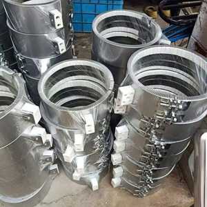 Calentadores de Banda Cerámicos Refrigerados por Aire para Extrusión de Plástico con Aletas de Cobre para Piezas Totalmente Extruidas - Product Image 3