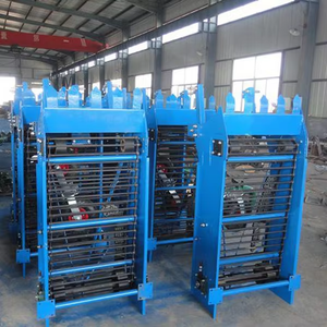 Récolteuse <span class=keywords><strong>de</strong></span> pommes <span class=keywords><strong>de</strong></span> <span class=keywords><strong>terre</strong></span> agricole, tracteur PTO Drive Sweet Potato Digger Harvester Machine en <span class=keywords><strong>vente</strong></span> - Product Image 1