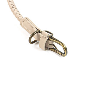 Venta al por mayor personalizado hecho a mano de lujo trenzado suave perro collar Correa conjunto para mascotas lleva tracción al aire libre caminar - Product Image 4