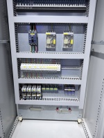Armoire de commande extérieure triphasée basse tension en acier avec communication Ethernet/RS485 Modbus RTU/TCP et protection IP66