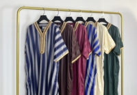 Hiver Hommes Musulmans Kurta Matériel Lourd Jubah Arabe Vêtements Islamiques Robe Brodée Caftan Style Marocain Thobe Hommes