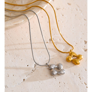 JINYOU 5215 Nuevo Collar con Colgante de Flor Chapado en Oro de Acero Inoxidable, Cadena Fina, Collar Exquisito para Uso Diario - Product Image 2