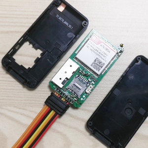 IP67 Không Thấm Nước 4G + 2G Xe Tracker GPS OEM Buzzer Ibutton Cảm Biến Nhiệt Độ Xe Máy Theo Dõi Bằng Giọng Nói Thông Minh GPS Trackers - Product Image 2