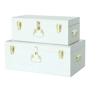 Offre Spéciale Malle de rangement décorative blanche Set de 2 malle de rangement en métal avec loquet doré