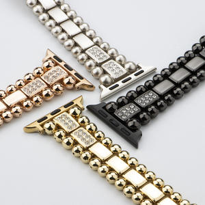 <span class=keywords><strong>Bracelet</strong></span> de luxe en métal pour dames avec chaîne <span class=keywords><strong>Bracelet</strong></span> de montre intelligent avec breloque pour <span class=keywords><strong>Apple</strong></span> <span class=keywords><strong>Watch</strong></span> Series 9 8 <span class=keywords><strong>7</strong></span> <span class=keywords><strong>Bracelet</strong></span> pour femmes filles - Product Image 2