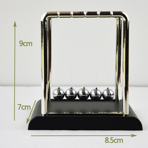 YIWUPOWER Newton Cradle, boules d'équilibre, design carré classique avec base noire, jouet de physiothérapie pour soulager le stress, pour les étudiants - Product Image 6