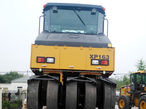 Nouveau Compacteur Routier Robuste 16 Tonnes XP163 – Rouleau Compresseur Économique à Vendre - Product Image 4