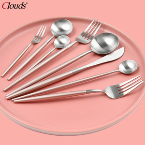 Juego de Cubiertos de Acero Inoxidable Ecológico Moderno y de Lujo Yindiao, Juego de Tazas Portátil Minimalista y Contemporáneo en Caja de Regalo - Product Image 2