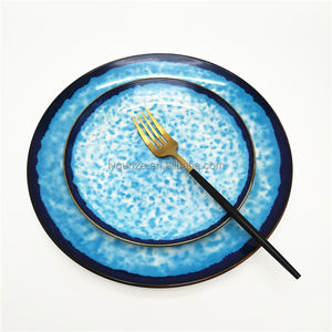 Ensemble <span class=keywords><strong>complet</strong></span> de <span class=keywords><strong>vaisselle</strong></span> en <span class=keywords><strong>porcelaine</strong></span> de 18 pièces pour la cuisine ensemble d'assiettes en céramique à motif de surface de mer bleue - Product Image 3