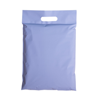 Sacs personnalisés OEM en polyéthylène recyclable, mat, beige, imperméables, épaisseur 0,06 mm, pour chaussures, chaussettes en fourrure, vêtements, avec fermeture auto-adhésive