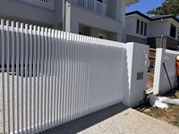 Nieuw Model Modern Hek En Poort Hoofdpoort Ontwerpen Zwarte Grijze Woontuin Aluminium Schuifpoorten Dubbele Deurpoort
