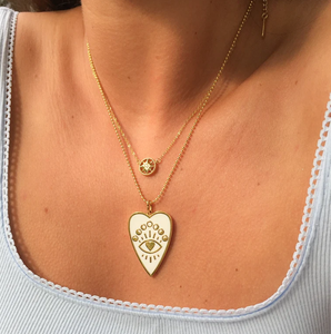 Collana con Planchette della Sacerdotessa, Ciondolo a Cuore con Occhio Smaltato Colorato, Ciondolo a Cuore PVD 18K - Ingrosso di Fabbrica - Product Image 4