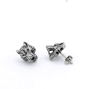 Yunnique – boucles d'oreilles tête de loup en acier titane, bijoux tibétains en argent pour hommes et femmes, Design Unique et à la mode - Product Image 1