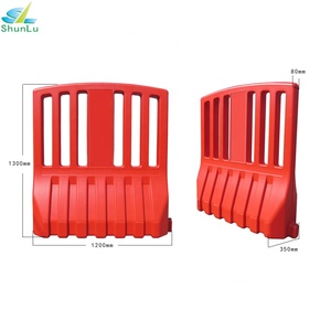 Barrière de sécurité en HDPE/PE pour concert en extérieur, hauteur 1300 mm, remplissable d'eau, prismatique haute intensité – Offre Spéciale - Product Image 1