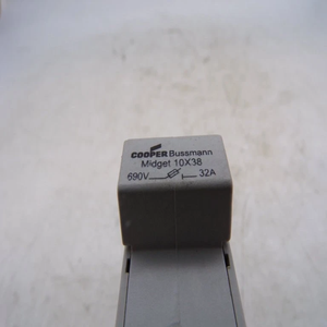ใหม่แกะกล่องพร้อมส่ง <span class=keywords><strong>CHM1DU</strong></span> FUSE HOLDER - Product Image 1