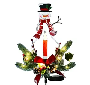 Lumière solaire de noël pour l'extérieur, décorations, bougie LED, bonhomme de neige, lampe de noël avec Faux pommes de pin