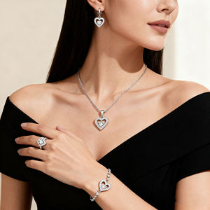 Großhandel Messing Schmuck Frauen Platini erte Mode Exquisite Romantische Rosa Herz Zirkon Sets Ohrringe Halskette Ring Hochzeit - Product Image 5