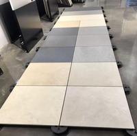 Vente en gros NEWANTKING 28-60mm Pied de terrasse auto-nivelant en PP, installation facile pour tous types de terrasses, moulé par injection