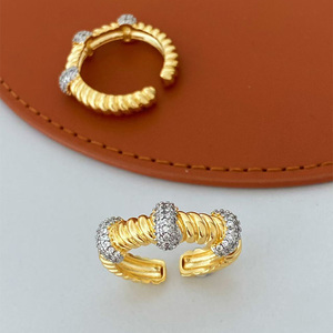 18 K Bất White Gold Plated Đồng <span class=keywords><strong>Fancy</strong></span> <span class=keywords><strong>Bangles</strong></span> Vòng Đeo Tay Hiện Đại Vàng Nhiều Lớp Phụ Nữ Của Nhẫn <span class=keywords><strong>Set</strong></span> - Product Image 6