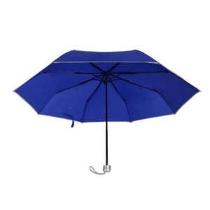 China Manufacturer Polyester Metal Plastic Customized Color Cheap <b>Umbrella</b> - Product Image 1