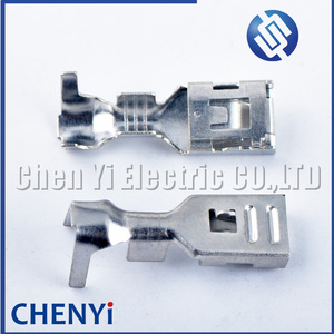 50 pièces 6.3mm femelle borne de fil à sertir automatique prise de voiture lâche broches mentales borne en cuivre étamé pour connecteur 15454358 - Product Image 3