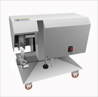 Machine commerciale 2026 en acier inoxydable pour l'épluchage de noix de coco, machine à décortiquer les noix de coco sèches, machine à décortiquer les coques dures de noix de coco