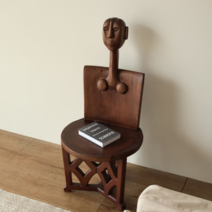 Sedia del Capo in Stile Tribale <span class=keywords><strong>Africano</strong></span> in Legno Massello, <span class=keywords><strong>Arredamento</strong></span> Artistico Unico per la Casa, Design Artigianale per Soggiorno - Product Image 4