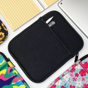 Housse d'ordinateur portable personnalisée avec logo, étui pour liseuse, housse d'ordinateur portable en néoprène personnalisée, sac pour liseuse, housse d'ordinateur portable personnalisée par sublimation - Product Image 1