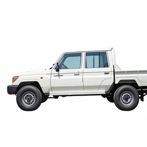 Toyota Land Cruiser LC79 Pickup 2022, 4.5L, 4x4, Diésel, Doble Cabina, 6 Asientos, Rines R18, Aire Acondicionado Manual, Volante a la Izquierda - Product Image 1