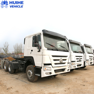 Camion Trattore <span class=keywords><strong>Mercedes</strong></span> Actros 2646 <span class=keywords><strong>Usato</strong></span> Economico, Guida a Sinistra, Diesel, Trasmissione Manuale, Personalizzato 12 WD615.69 HOWO Sinistro - Product Image 4