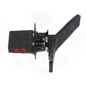 Marteau brise-roche hydraulique pour excavatrice, commande au pied bidirectionnelle - Product Image 4