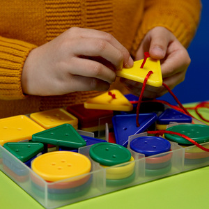 Juego de Botones Qinghua QH20509-2, Juego de Enhebrado de Cuerdas para Matemáticas de Primaria, Ayuda Educativa para la Enseñanza de Geometría - Product Image 2