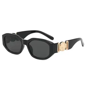 2023 new small-frame sunglasses European and n trends polygonal head glasses, personalized street photography